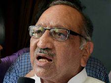 'आप' के स्टिंग 'ऑपरेशन पर्दाफाश' पर भाजपा दिल्ली इकाई की इमरजेंसी मीटिंग