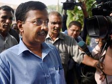 राष्ट्रपति को केजरीवाल ने लिखी चिट्ठी, चुनाव करवाने की मांग