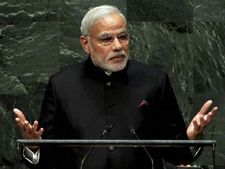 मोदी ने लगाई यूएन में डांट तो पाक ने मानी अपनी गलती 