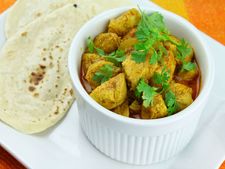 और अब खुला रोटी बैंक, खाइये मुफ्त में खाना