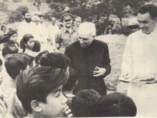 जानिए कब सरहदों की रक्षा के लिये गंभीर हुए नेहरू