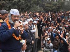 ईवीएम से छेड़छाड़ की शंका आयोग ने दूर कर दी: केजरीवाल