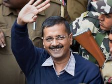 'आप' की आंधी, केजरीवाल ने कहा एग्जिट पोल के आंकड़े फाइनल नतीजों में बदलेंगे