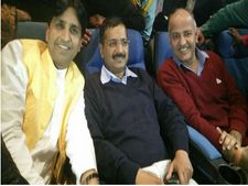 बेदी से निपटने के बाद केजरीवाल ने देखी BABY