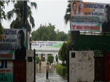 कांग्रेस को मोदी सरकार का झटका, 24 अकबर रोड मुख्यालय खाली करने का नोटिस