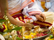 छत्तीसगढ़ में एक मंदिर ऐसा जहां होती है कुत्ते की पूजा