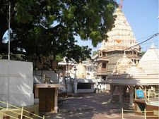 महाकाल का गर्भगृह 400 किलो चांदी से दमकेगा