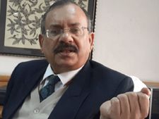 मिसाल- उस आईएएस अफसर ने रिटायर होते ही छोड़ा सरकारी बंगला
