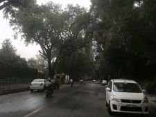 दिल्ली में मौसम हुआ सुहावना