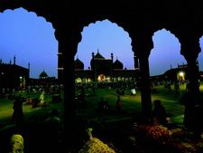 इतिहास के पन्नों से-रमजान पर रौनक जामा मस्जिद की