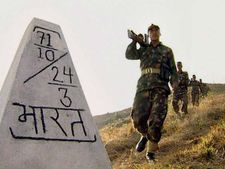 भारत-नेपाल बॉर्डर से जुड़ी निगेटिव-पॉजिटिव बातें