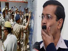 स्याही कांड में नया खुलासा, केजरीवाल के PA ने पुलिस वाले को मंच से उतारा था 