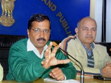 MCD हड़ताल पर बोले केजरीवाल, कर्मचारियों को देंगे 31 जनवरी तक की देंगे सैलरी