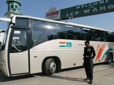 जाट आंदोलन की वजह से पाकिस्‍तान में भी लोगों की मुश्किलें बढ़ीं 