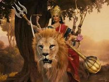 जानिए मां दुर्गा क्यों करती हैं शेर की सवारी?