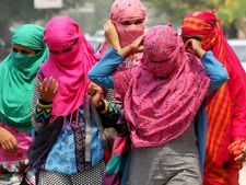 दिल्ली की गर्मी से जल्द राहत देंगी बारिश की बूंदे