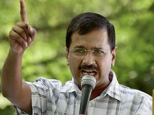  फिर बढ़ी केजरीवाल की टेंशन, 27 विधायकों के खिलाफ ऑफिस ऑफ प्रॉफिट मामले में एक और शिकायत 