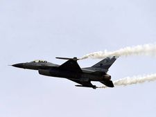 इस्लामाबाद के आसमान पर F-16 की उड़ान के पीछे की पूरी कहानी