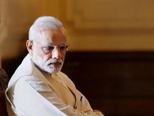 पाकिस्‍तान ने लगाया पीएम मोदी पर हस्‍तक्षेप करने का आरोप 
