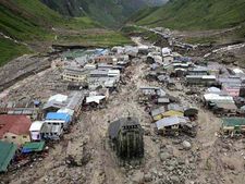केदारनाथ में नर कंकालों के ढेर मिलने पर खड़ा हुआ बड़ा राजनीतिक बवाल