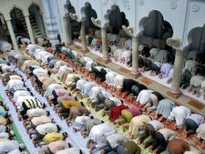   जुमे की नमाज के लिए मुस्लिम कर्मचारियों को मिलेगा 90 मिनट का ब्रेक