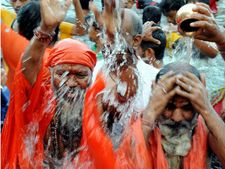 आषाढ़ अमावस्या (23 June 2017): पितृकर्म के लिए श्रेष्ठ दिन