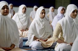विश्व योग दिवस: एक नजर योगा के इतिहास पर...