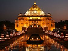 Akshardham Temple(Gandhinagar):  जानिए स्वामीनारायण प्रभु के अक्षरधाम मंदिर का पूरा इतिहास 