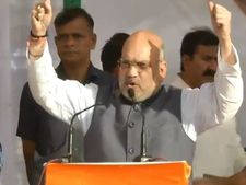 शाह की शह पर और उग्र होंगे ट्रोलवीर 