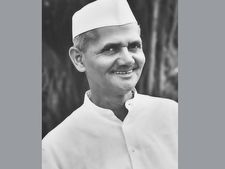 LalBahadurShastriJayanti: ये हैं लाल बहादुर शास्‍त्री के 10 प्रेरक और यादगार विचार