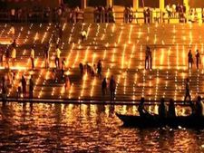 Dev Deepawali 2018: जानिए देव दीपावली का शुभ मुहूर्त-महत्व और पूजा विधि
