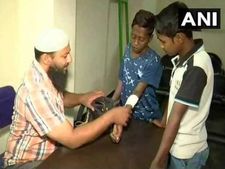 कहीं जगह नहीं मिली तो मस्जिद में खोल दिया स्‍वास्‍थ्‍य केंद्र  