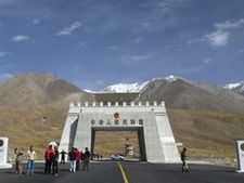 चीन के बाद अब पाकिस्‍तान ने पीओके से होकर गुजरने वाली बस सर्विस पर भारत की चिंताओं को नकारा 