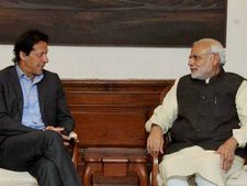100 दिन पूरे होने पर पाकिस्‍तान के पीएम इमरान खान ने पीएम ने मोदी को लेकर कही बड़ी बात