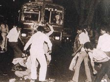 1984 Riots: जब खेली गई थी खून की होली, 3000 लोगों का हुआ था कत्लेआम 