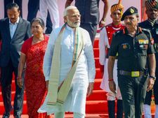 मोदी सरकार की वापसी नहीं हुई तो क्या सच में देश 50 साल पीछे चला जाएगा?