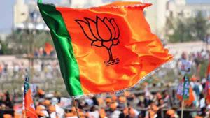 लोकसभा चुनाव में प्रचंड बहुमत के बाद निकाय चुनाव में भाजपा की हार के पीछे क्या?