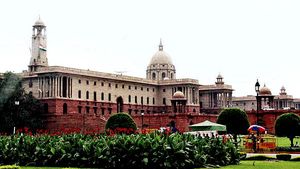 राष्ट्रपति भवन में मल्टी टास्किंग स्टाफ की नौकरी दिलवाने के बहाने हो रही ठगी, हवलदार समेत 3 धरे