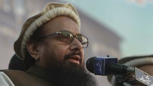 FATF ने पाकिस्‍तान से पूछा, उन मदरसों पर क्‍या कार्रवाई की जो हाफिज सईद के हैं 