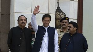 पाकिस्‍तान: PM इमरान खान को सता रहा PoK खोने का डर, बोले भारत कर सकता है कोई कार्रवाई