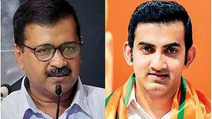 अरविंद केजरीवाल को गौतम गंभीर ने बताया प्रचारमंत्री, बोले- इनके पास सिर्फ विक्टिम कार्ड