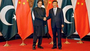 वुहान की बदनाम लैब ने पाकिस्तानी मिलिट्री से किया सीक्रेट करार, भारत के खिलाफ हो सकता है इस्तेमाल