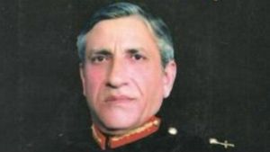 इंडोनेशिया में पाकिस्‍तान के राजदूत ने कौड़‍ियों के भाव बेच दी दूतावास की बिल्डिंग