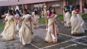 Happy Onam ( Aug 22nd to 2nd Sept 2020): जानिए क्यों मनाया जाता है 'ओणम' का पर्व? 