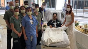 VIDEO: शादी से पहले दूल्हे को हुआ कोरोना, अब अस्पताल के बेड पर रचाई शादी