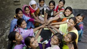 'मिशन शक्ति' से योगी सरकार संवार रही है बचपन, जानिए योजना के बारे में