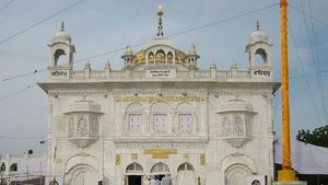 Parkash Purab: जानिए क्या है गुरु गोबिंद सिंह का 'ककार' सिद्धांत? 