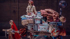 Pak: दहेज विरोधी कैम्पेन को लेकर डिजायनर निशाने पर, फोटोशूट में ऐसा क्या जिससे चिढ़े लोग ?