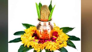 Hindu Nav Varsh 2021: हिंदू नववर्ष नव-संवत्सर 2078 पर अपनों को भेजें ये शुभकामना संदेश, मैसेज 