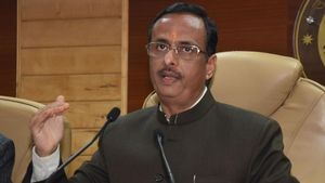  योगी सरकार ने बढ़ाई माध्यमिक स्कूलों को मान्यता देने की डेट, जानें आवेदन की आखि‍री तारीख 